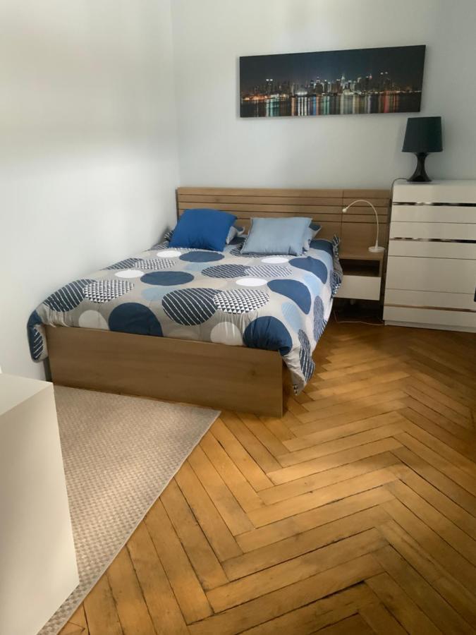 4 People+Free Street Parking+Cosy Centre Ville Apartamento Ruan Exterior foto
